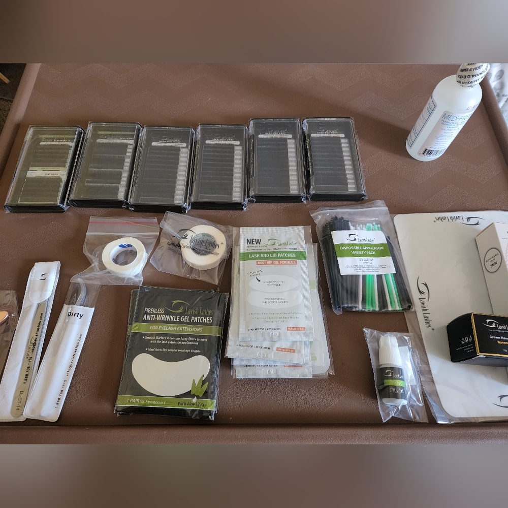Lavish lashes starter pro kit